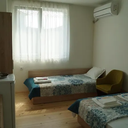 Di Mare 3* ابزور